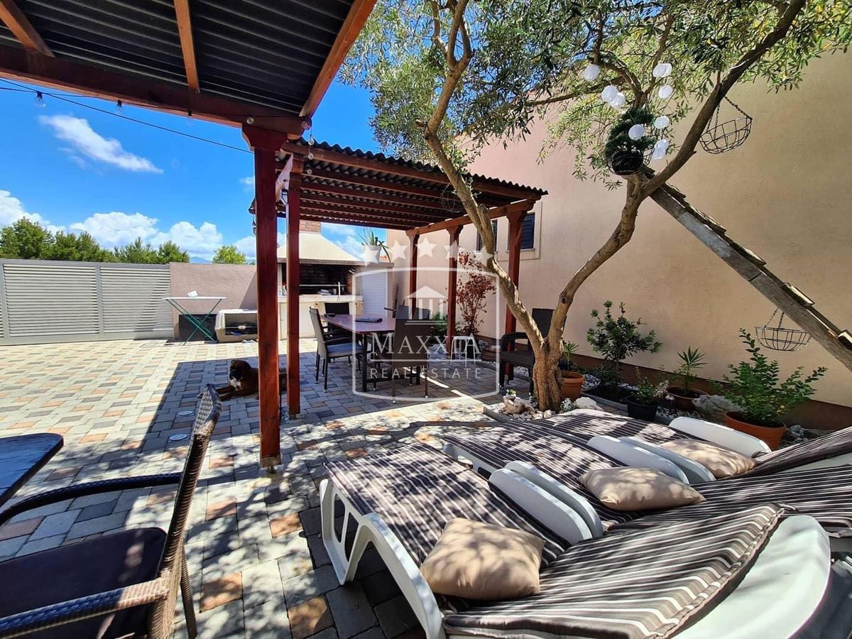 Casa Privlaka, 195 m2