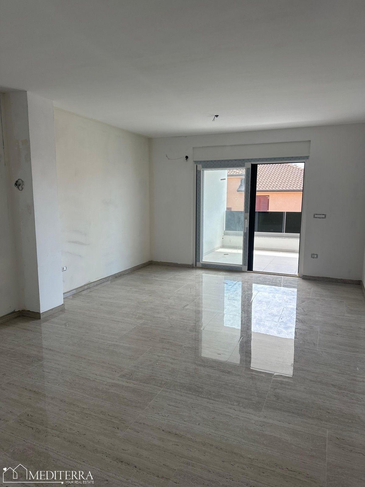 Appartamento al 2° piano con bellissima vista sul mare, Cittanova, Istria