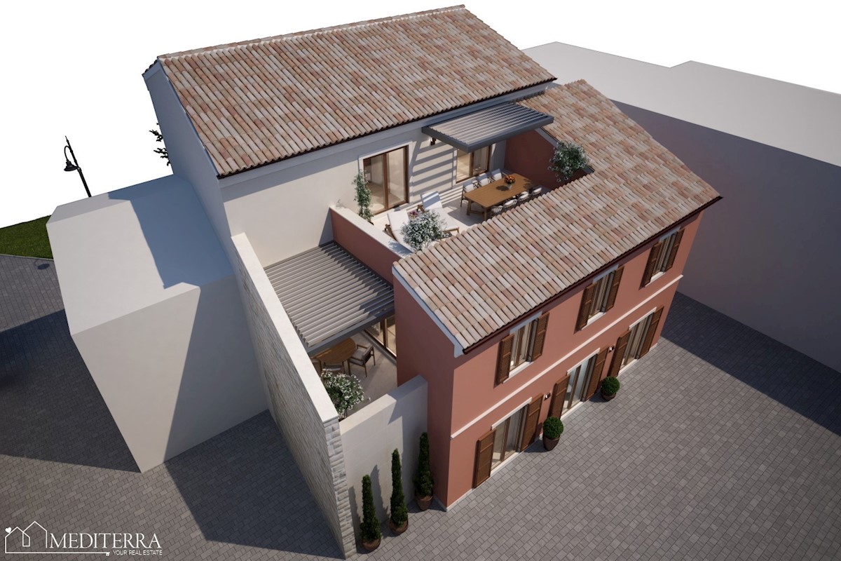 Bellissimo attico nel centro di Cittanova, Istria