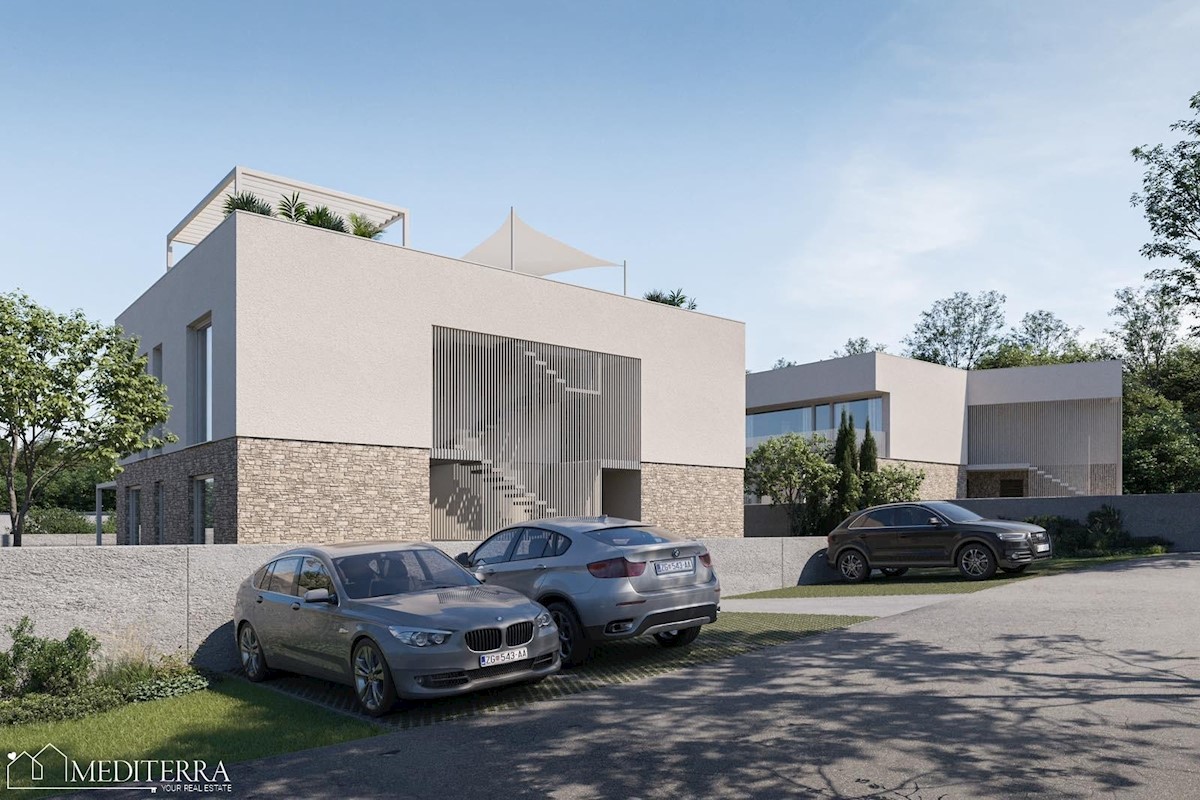 Appartamento di 80m2 al piano terra in un'ottima posizione vicino a Cittanova, in Istria