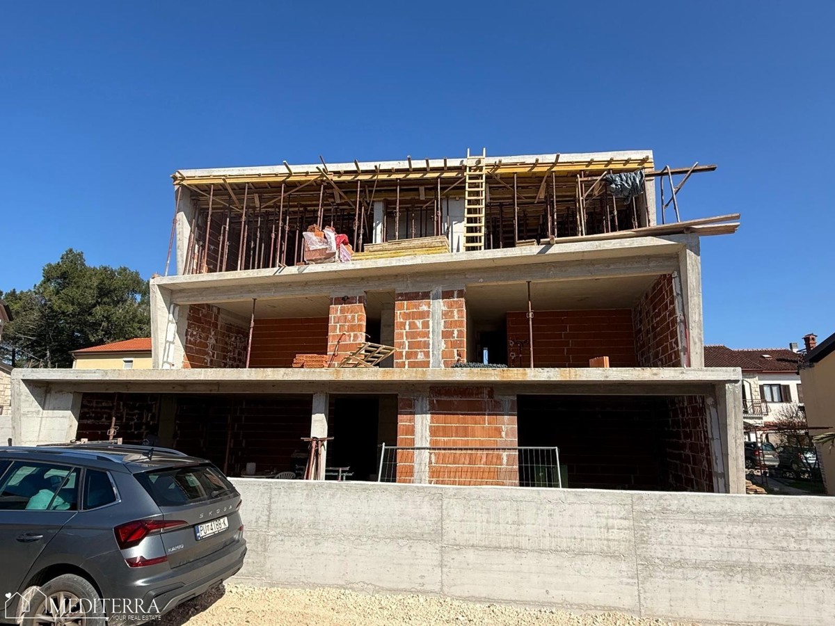 Attico di lusso con 3 camere da letto in posizione privilegiata, Punta, Umago