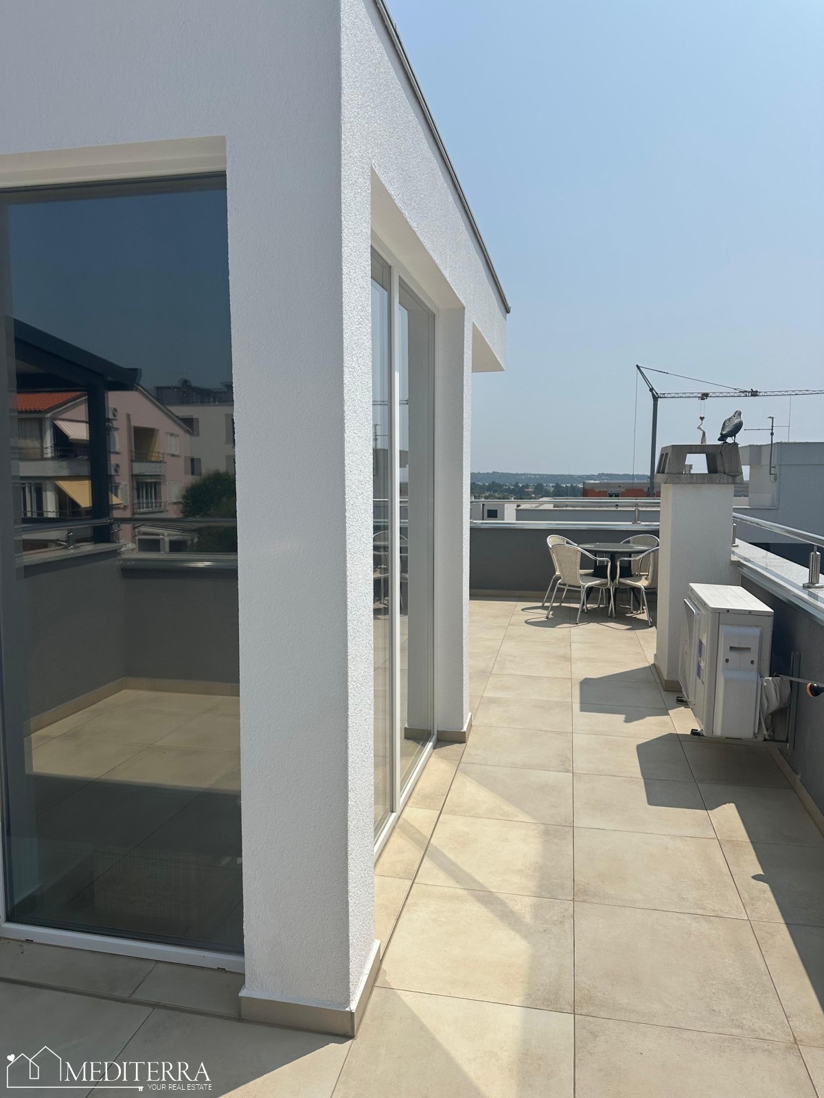 Casa in posizione privilegiata con vista mare e due camere da letto, Cittanova, Istria
