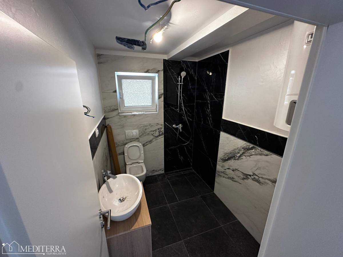 Appartamento al piano terra in posizione tranquilla, Cittanova, Istria