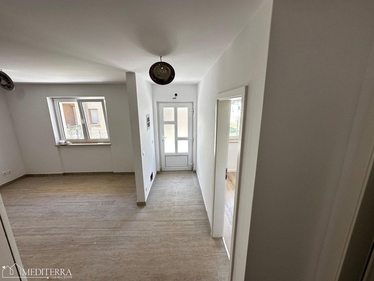 Appartamento al piano terra in posizione tranquilla, Cittanova, Istria