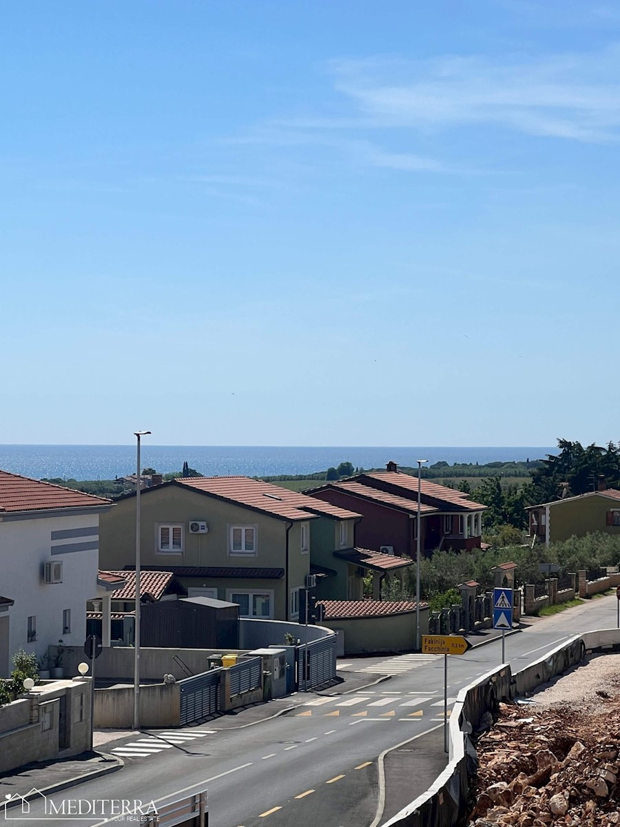 Contessa Residence 6., appartamento 3., con terrazza sul tetto, Cittanova, Istria