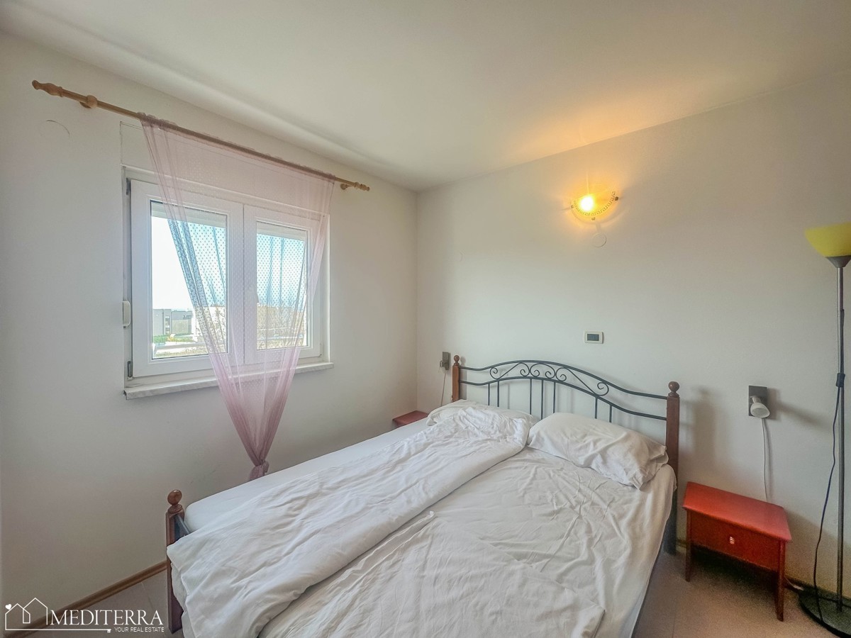 Appartamento con due camere da letto e vista mare, Cittanova, Istria