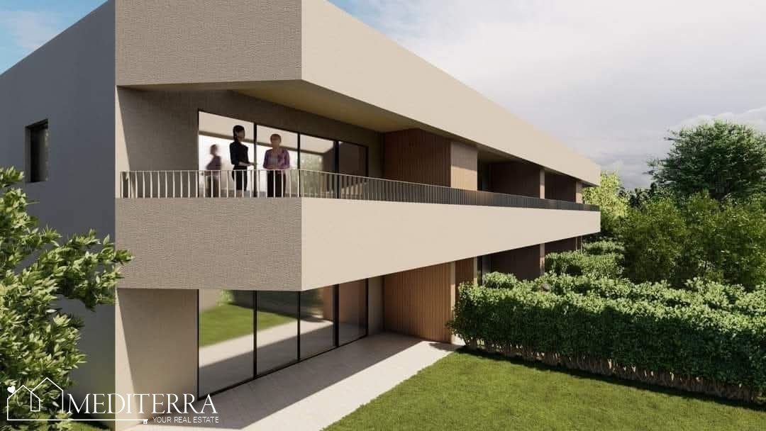 Appartamento al piano terra con due camere da letto, Tar, Istria