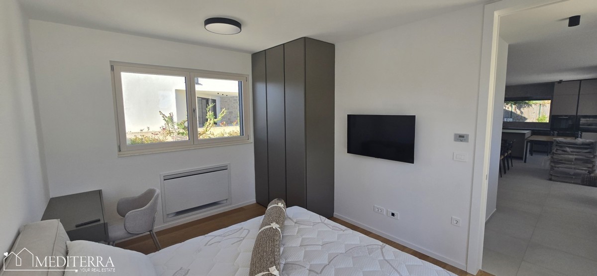 Villa di qualità costruita in una posizione tranquilla, Sveti Lovreč, Istria