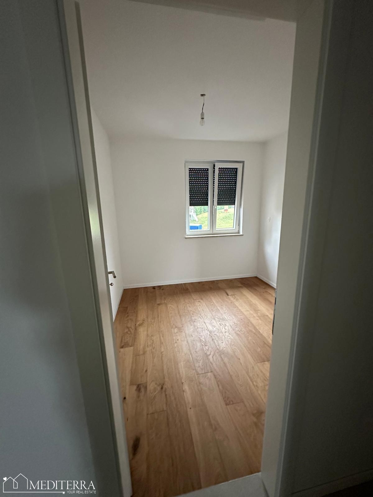 Appartamento al secondo piano di un nuovo edificio, a 500 m dal mare, Vabriga, Istria