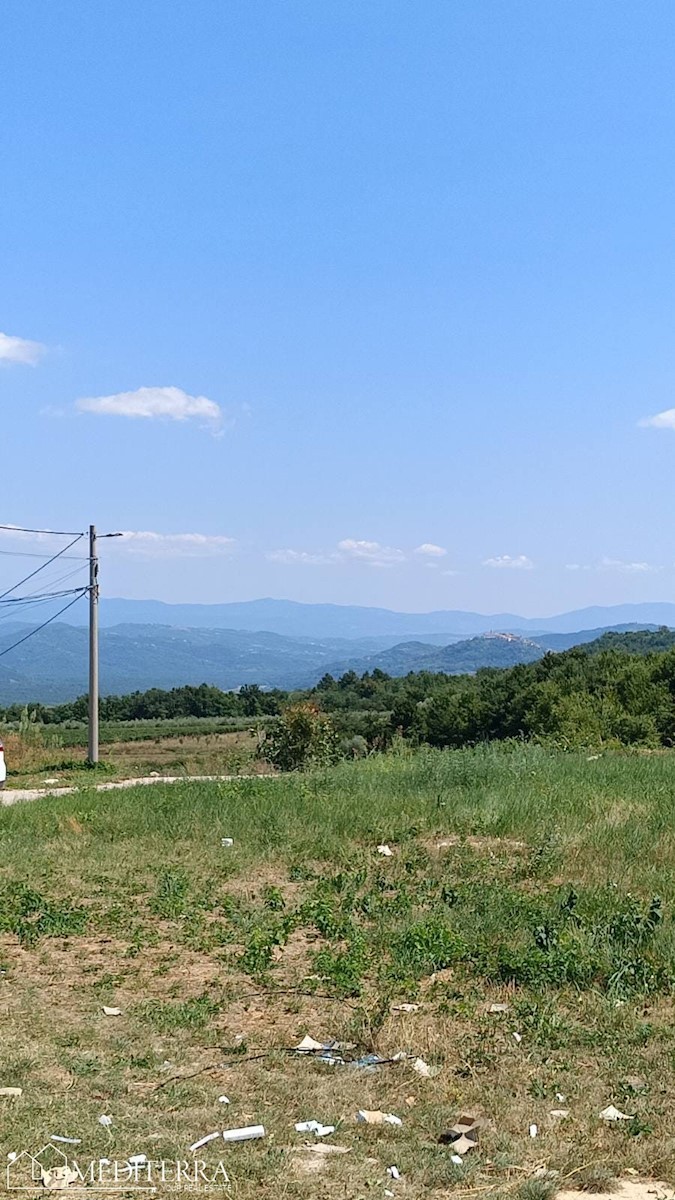 Terreno edificabile a Visinada, Istria