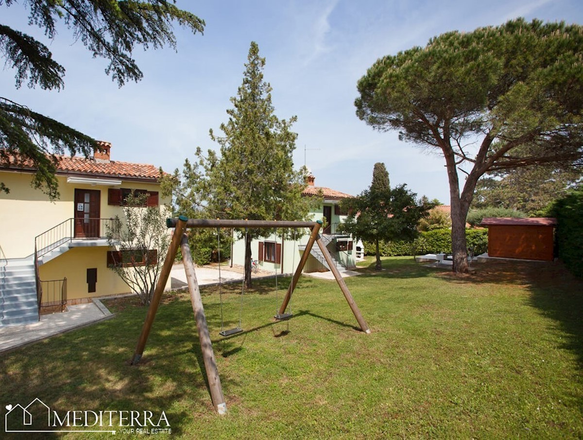 Casa a 50 metri dal mare in un'ottima posizione, Cittanova, Istria