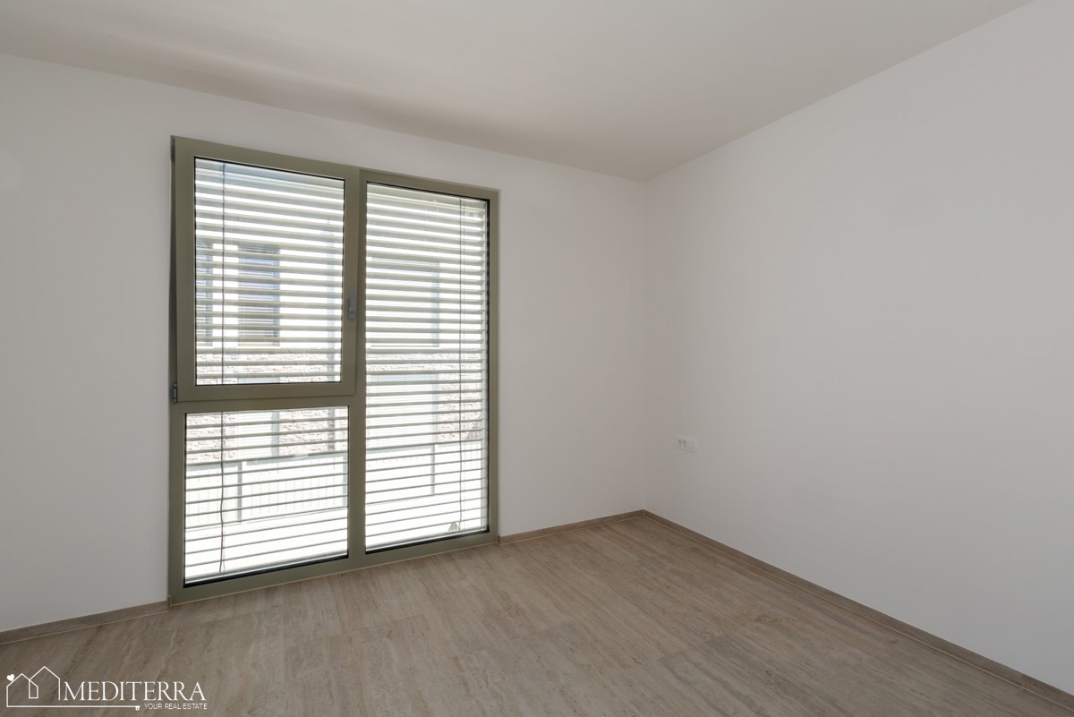 Appartamento al primo piano con vista mare vicino a Cittanova, Istria