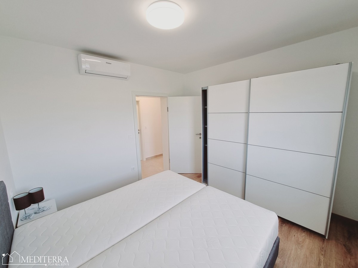 Appartamento con due camere da letto in ottima posizione, Novigrad, Istria