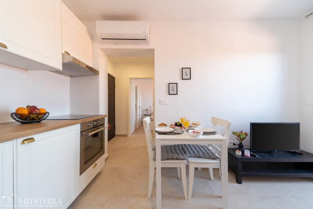 Appartamento con una camera da letto con vista mare, Cittanova, Istria