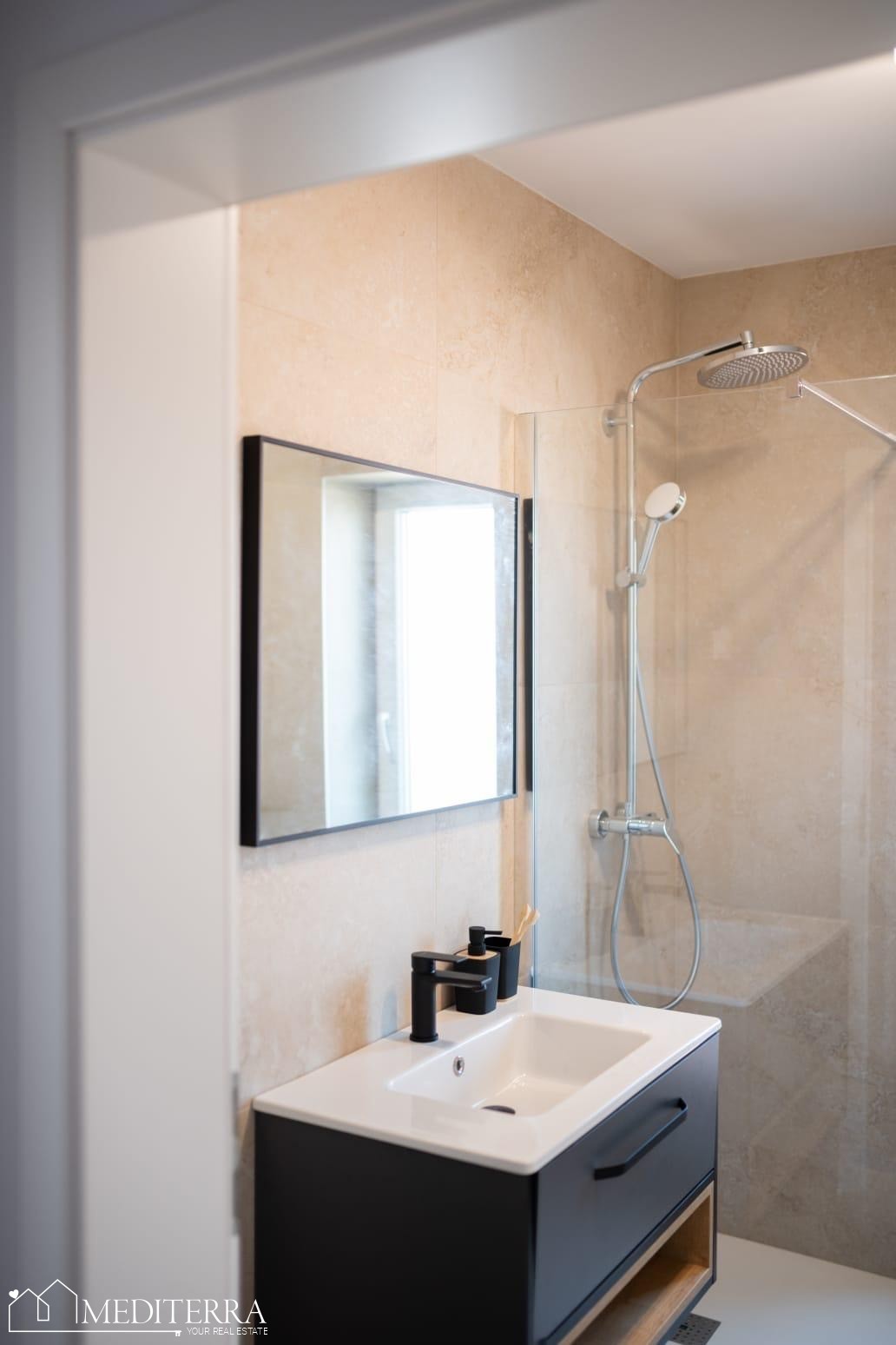 Appartamento con una camera da letto con vista mare, Cittanova, Istria