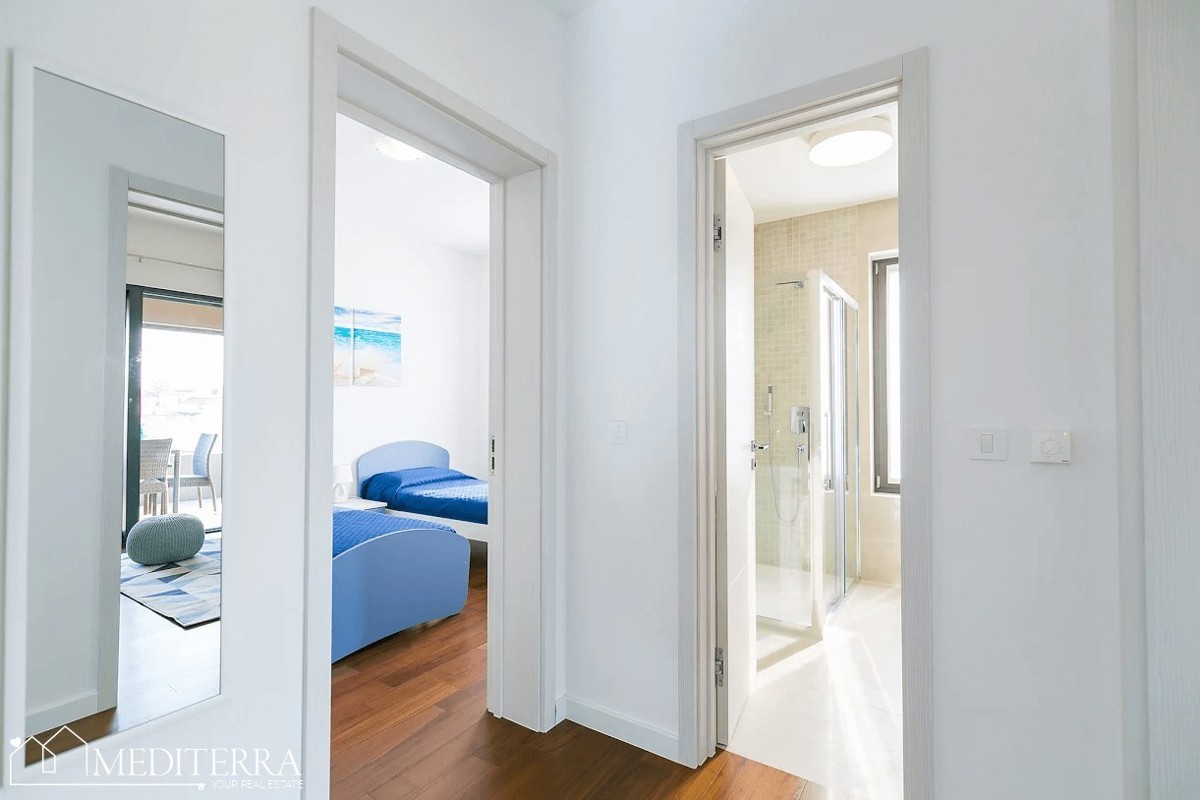 Appartamento con tre camere da letto con vista mare, Parenzo, Istria