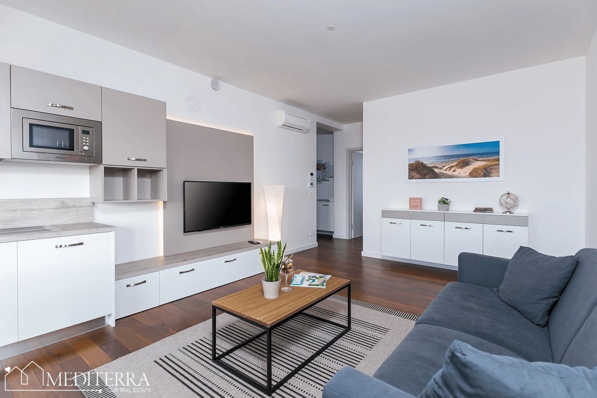 Appartamento con tre camere da letto con vista mare, Parenzo, Istria