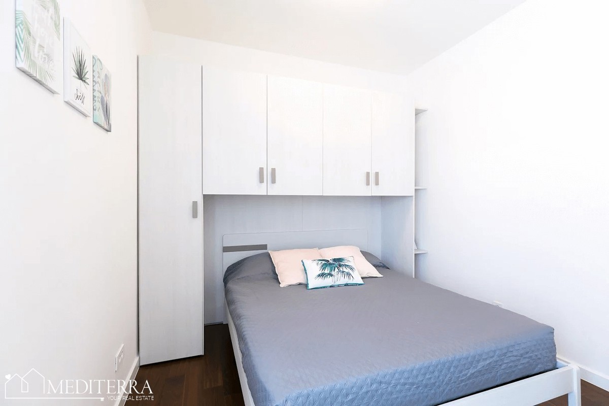 Appartamento con tre camere da letto con vista mare, Parenzo, Istria