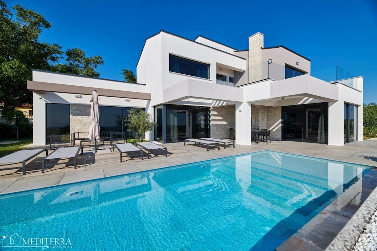 Bellissima Villa con vista sul mare, Parenzo, Istra
