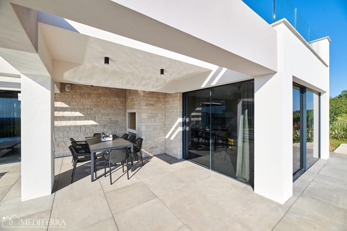 Bellissima Villa con vista sul mare, Parenzo, Istra