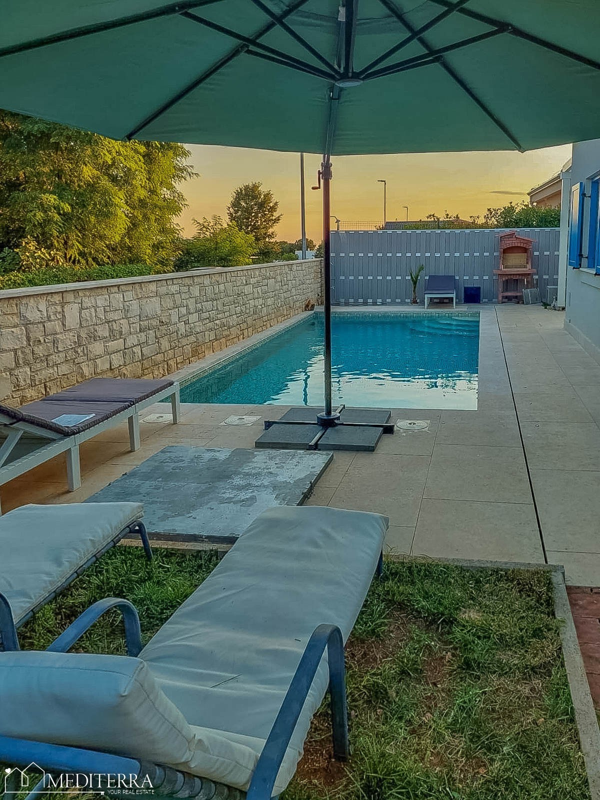 Casa a un piano con piscina a Cittanova, Istria