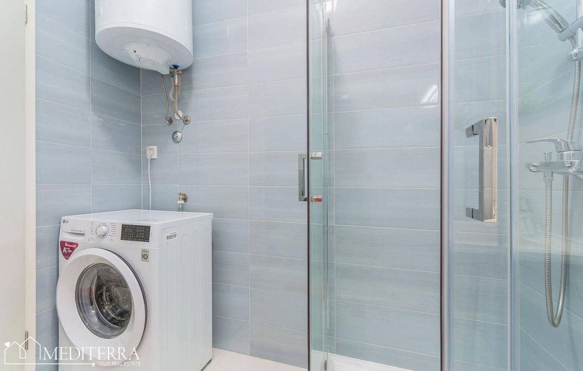 Appartamento al piano terra con due camere da letto in un'ottima posizione, Novigrad, Istria