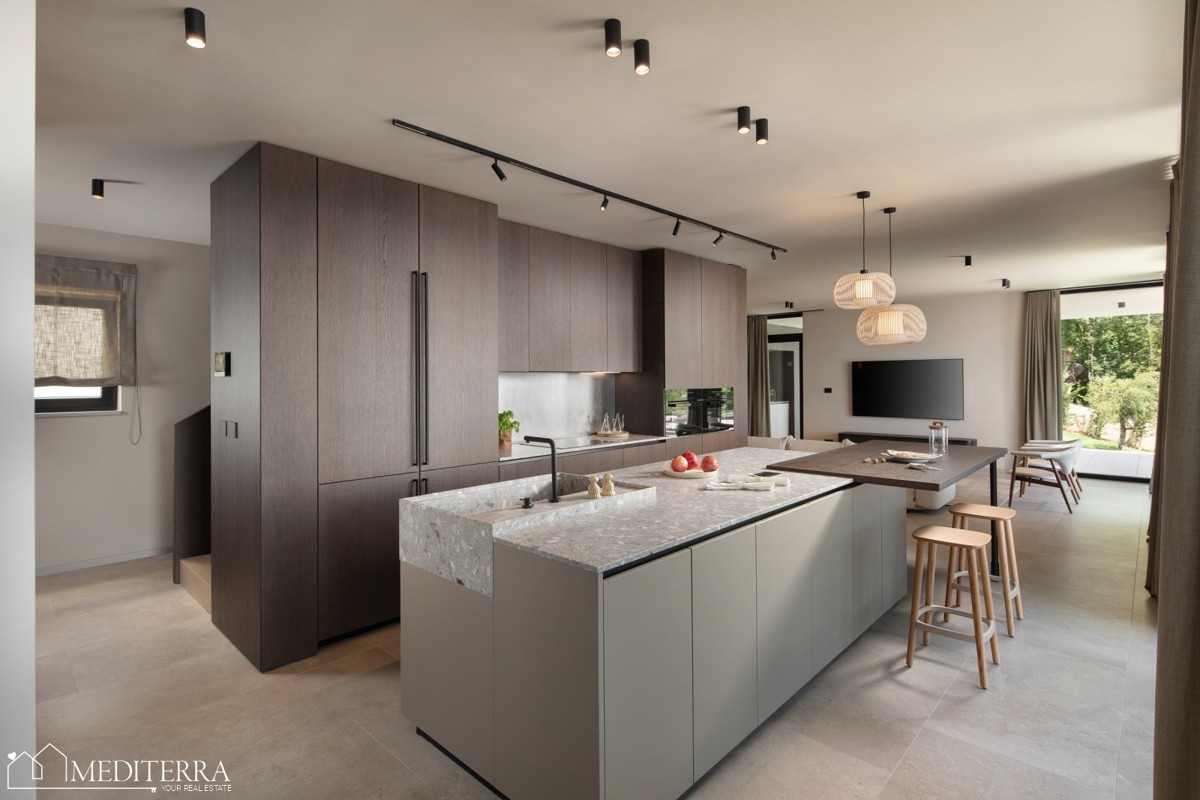 Villa con una splendida vista sul mare e sull'isola di Cherso, Plomin, Istria