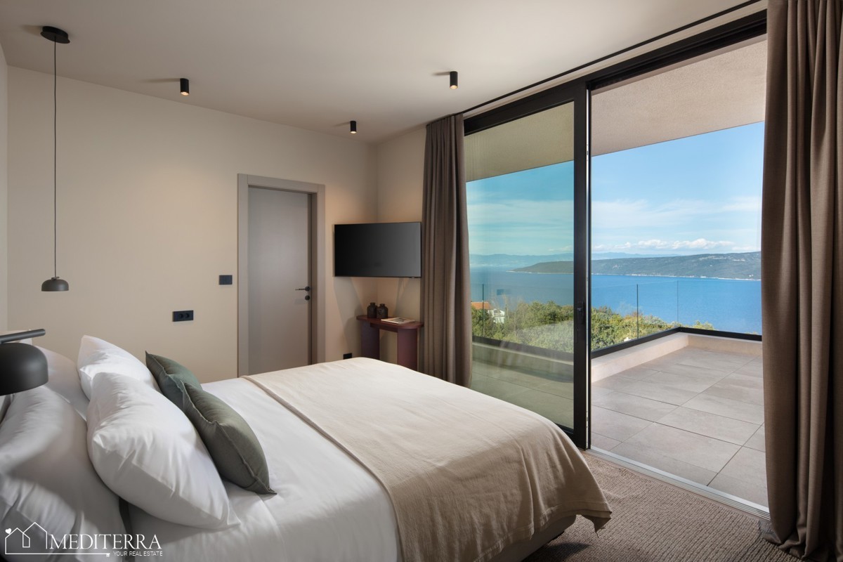 Villa con una splendida vista sul mare e sull'isola di Cherso, Plomin, Istria