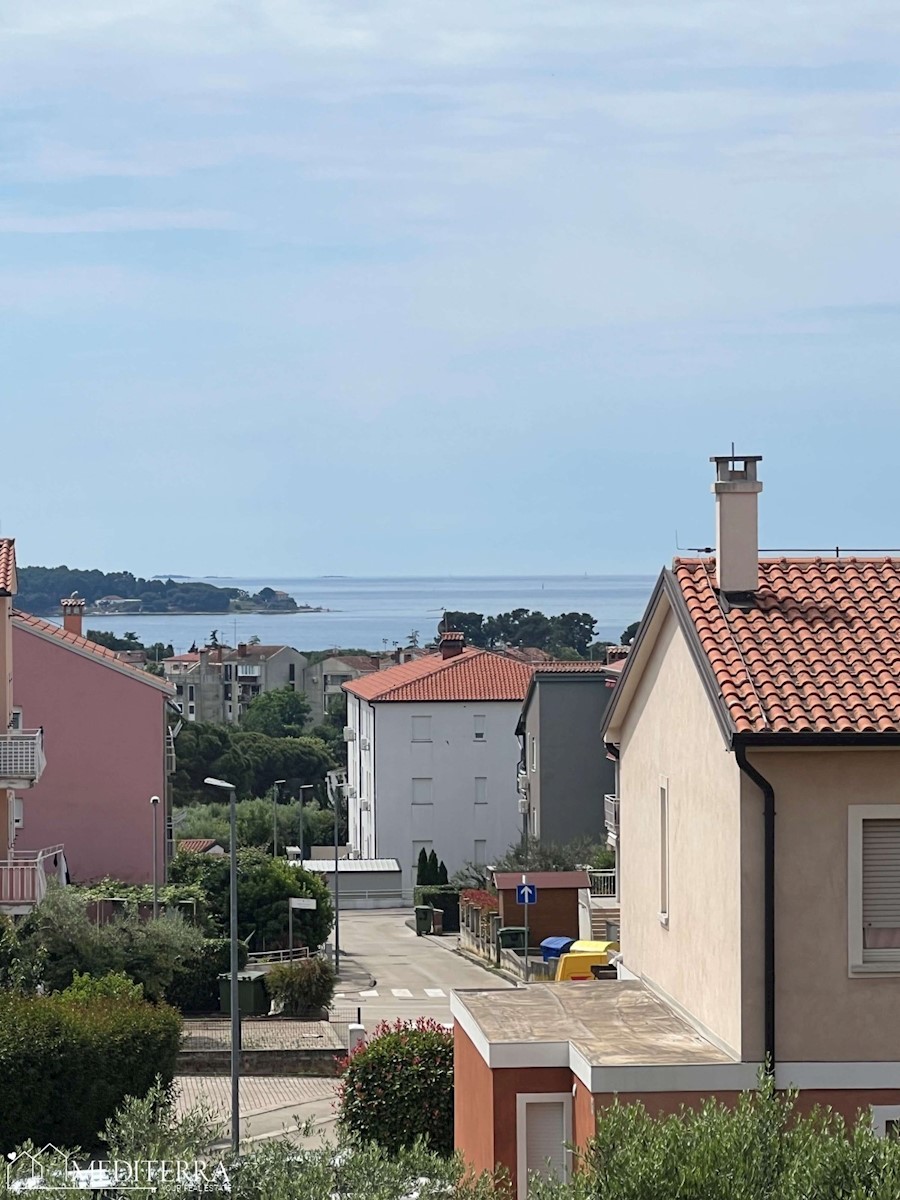 Appartamento al 1° piano con vista mare, Cittanova, Istria