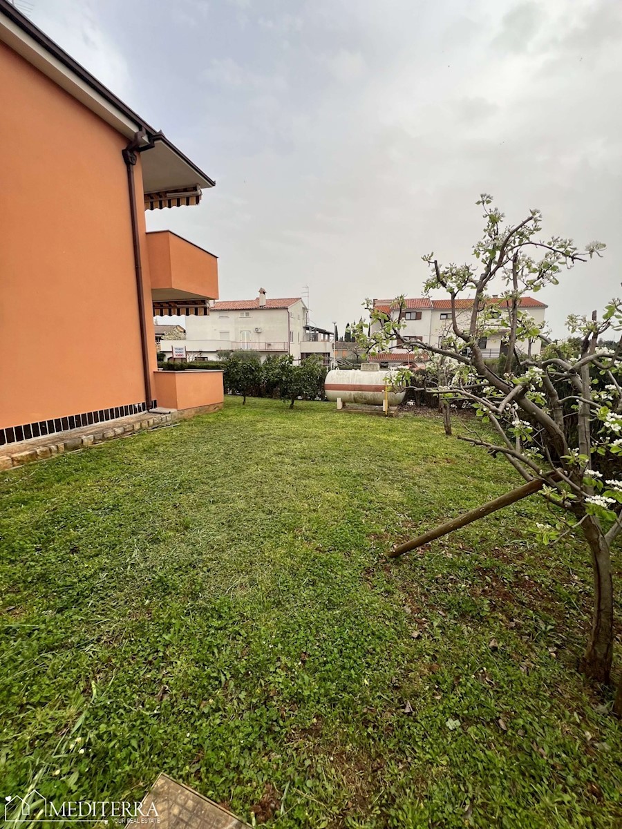 Casa in ottima posizione con vista sul mare, Cittanova, Istria