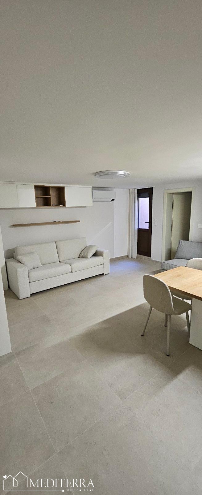 Casa a schiera in ottima posizione vicino al mare, Umago, Istria