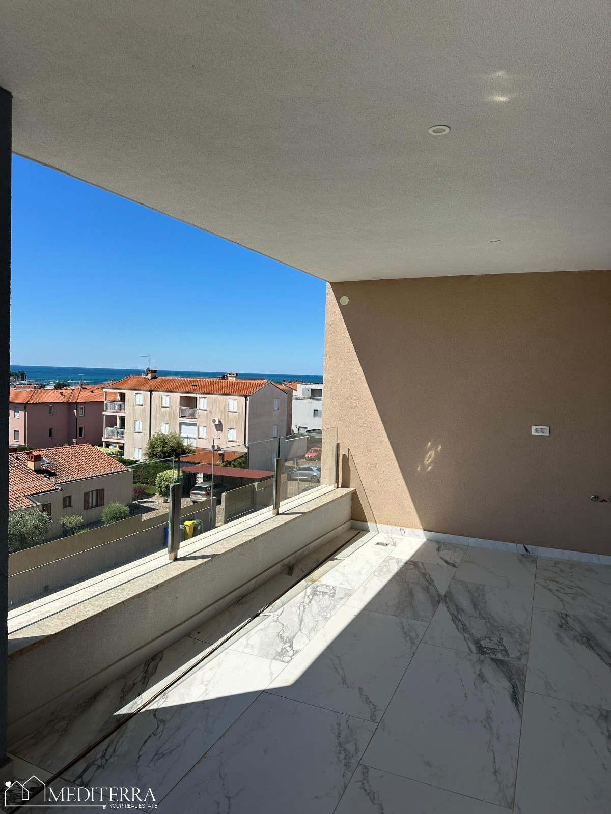 Appartamento con due camere da letto con splendida vista mare, Cittanova, Istria