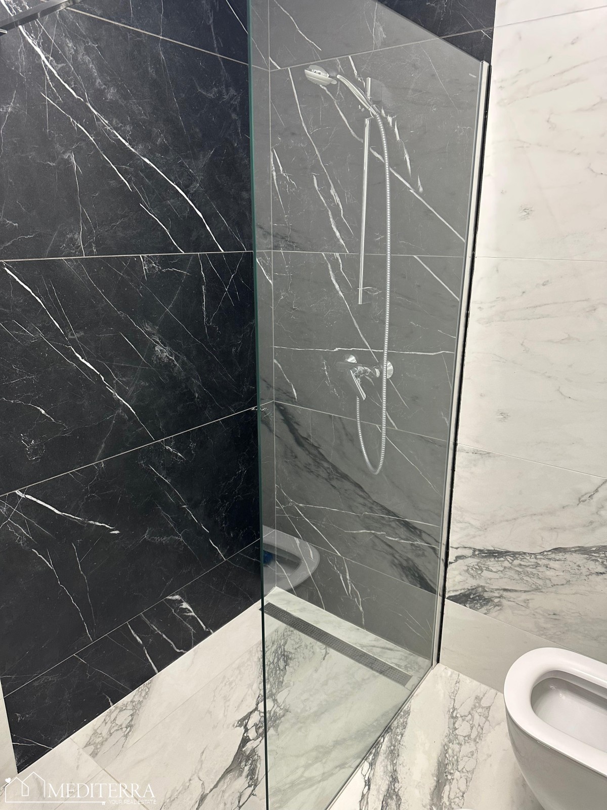 Appartamento con due camere da letto con splendida vista mare, Cittanova, Istria