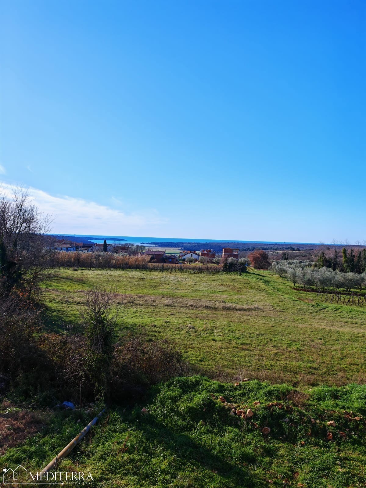 Nuovo edificio in una posizione eccezionale, Novigrad, Istria