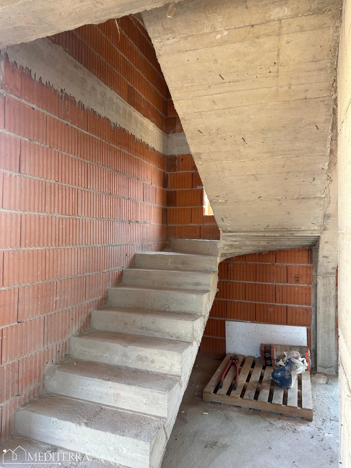 Casa a schiera con tre camere da letto e giardino privato, Parenzo, Istria