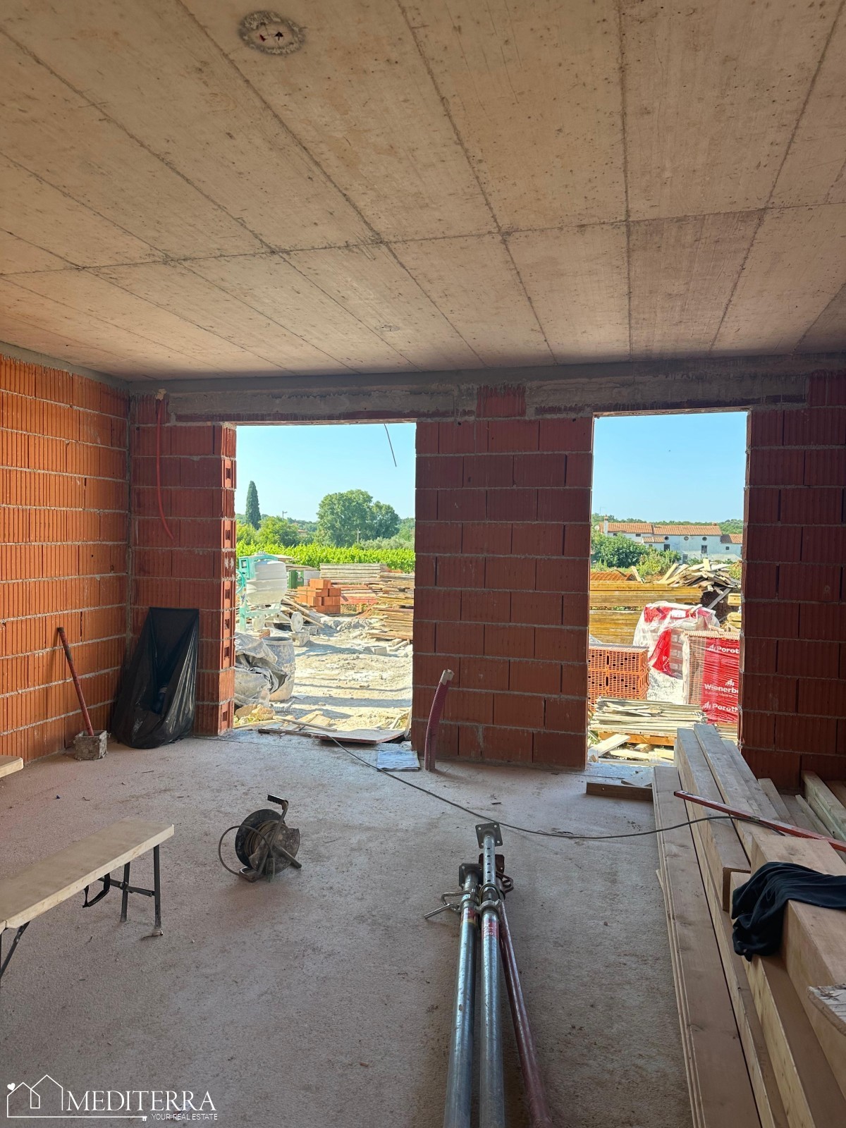 Casa a schiera con tre camere da letto e giardino privato, Parenzo, Istria