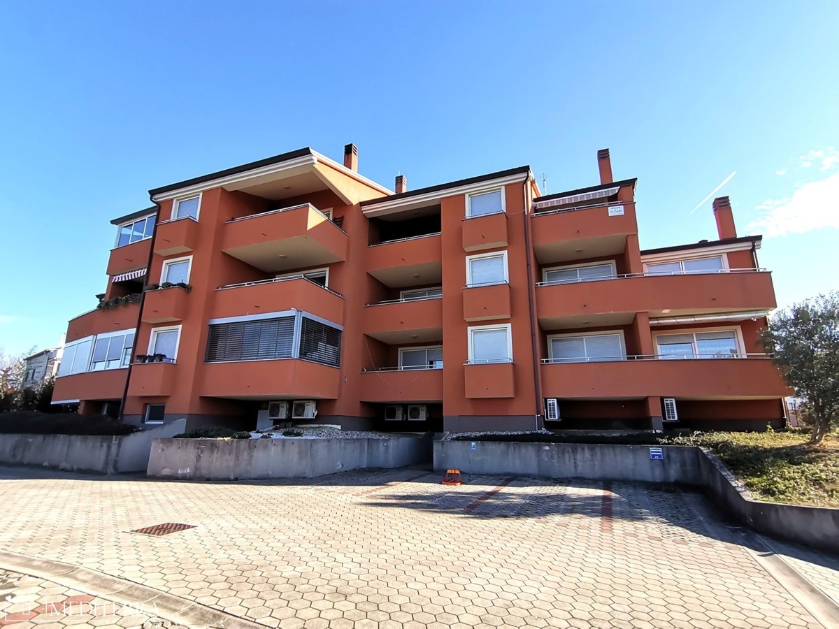 Appartamento con due camere da letto in posizione tranquilla, Verteneglio, Istria