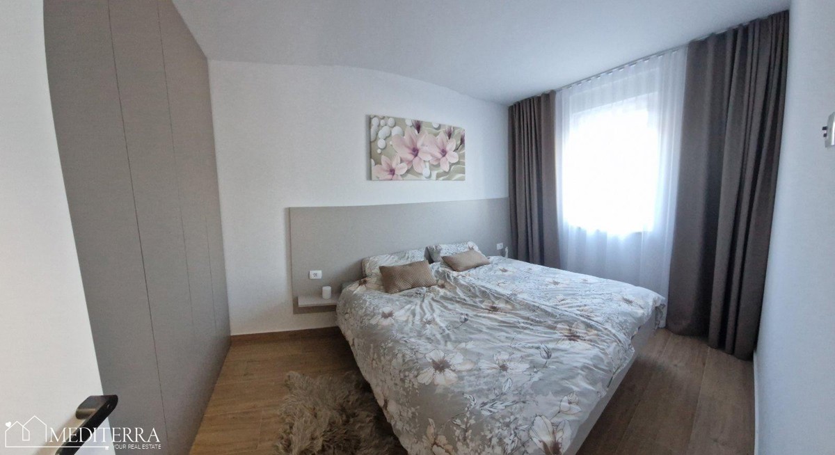 Splendido appartamento modernamente arredato con piscina in una posizione eccellente, Novigrad, Istria