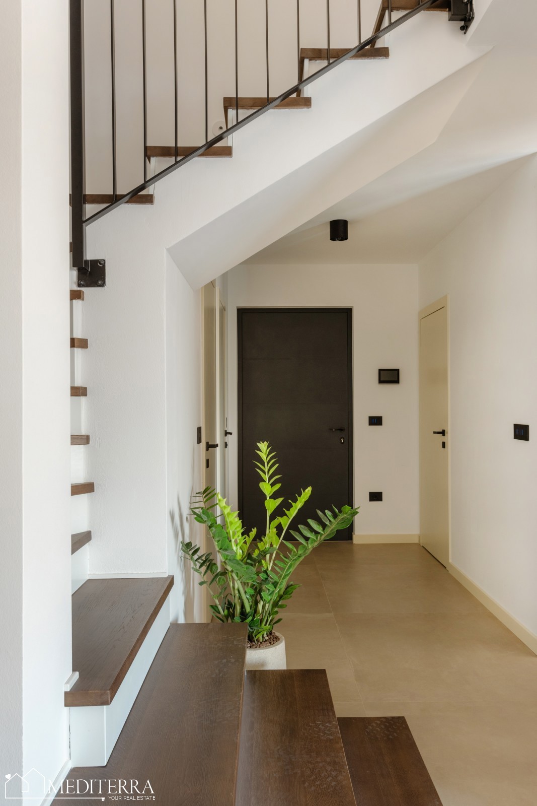 Istria, Kaštelir-Labinci – Villa moderna in stile istriano con vista panoramica sul mare