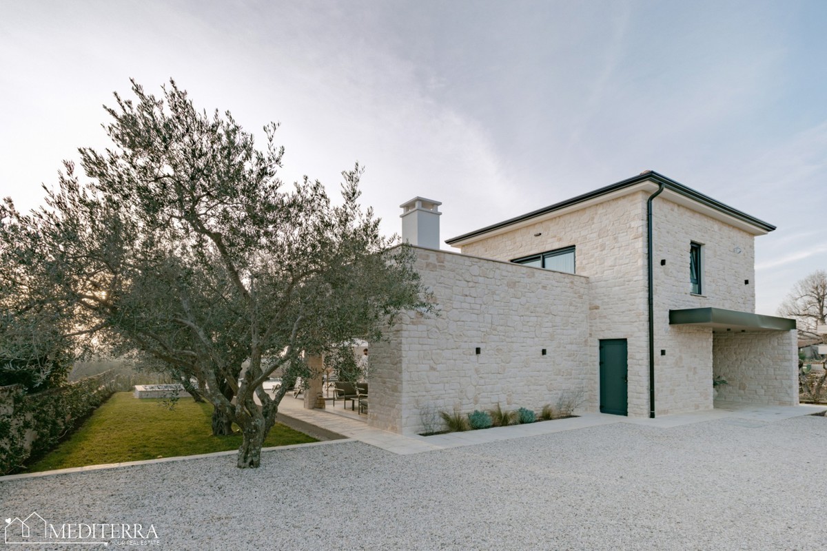 Istria, Kaštelir-Labinci – Villa moderna in stile istriano con vista panoramica sul mare