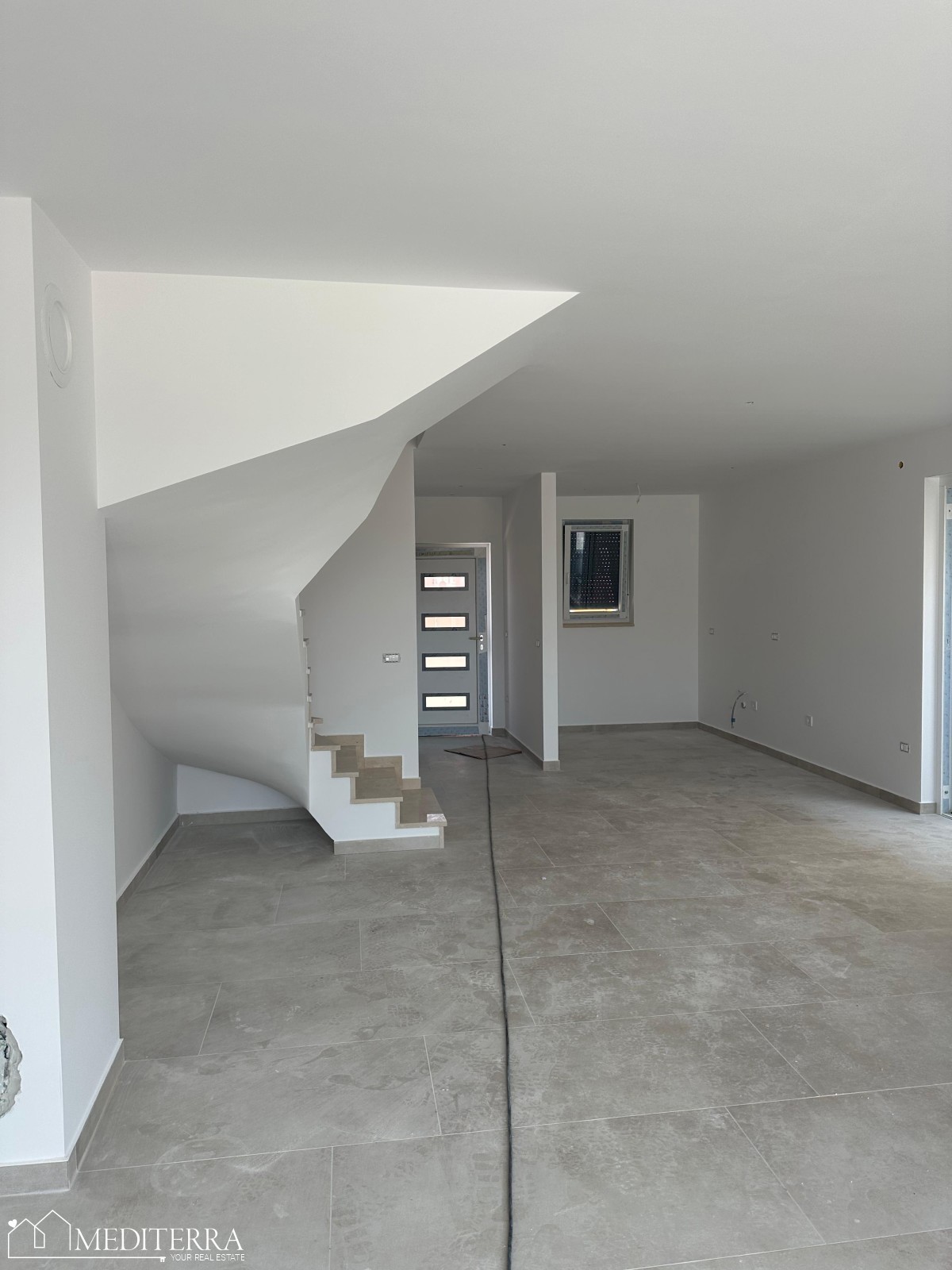 Casa a schiera con tre camere da letto in posizione tranquilla, Novigrad, Istria