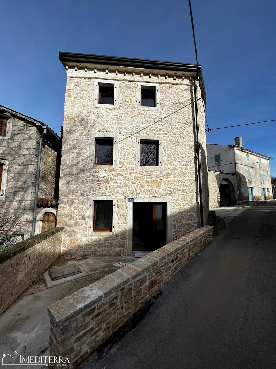 Casa in pietra ristrutturata , Visinada,Istria