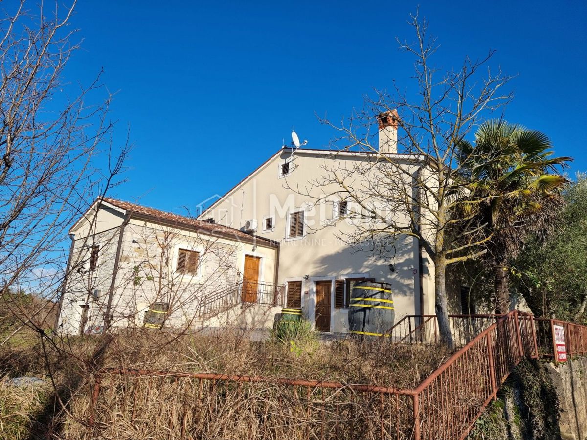 Casa Lindar, Pazin - Okolica, 288m2