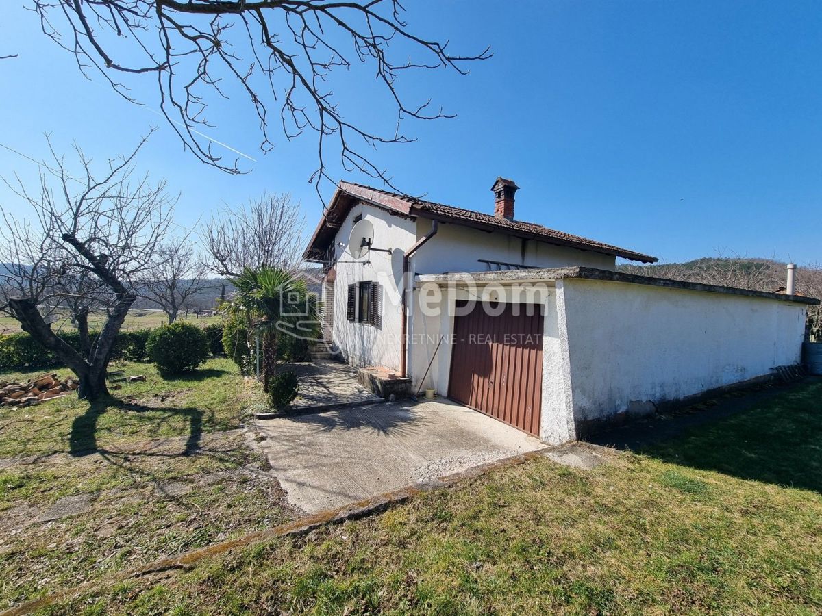 Casa Boljunsko Polje, Lupoglav, 38m2