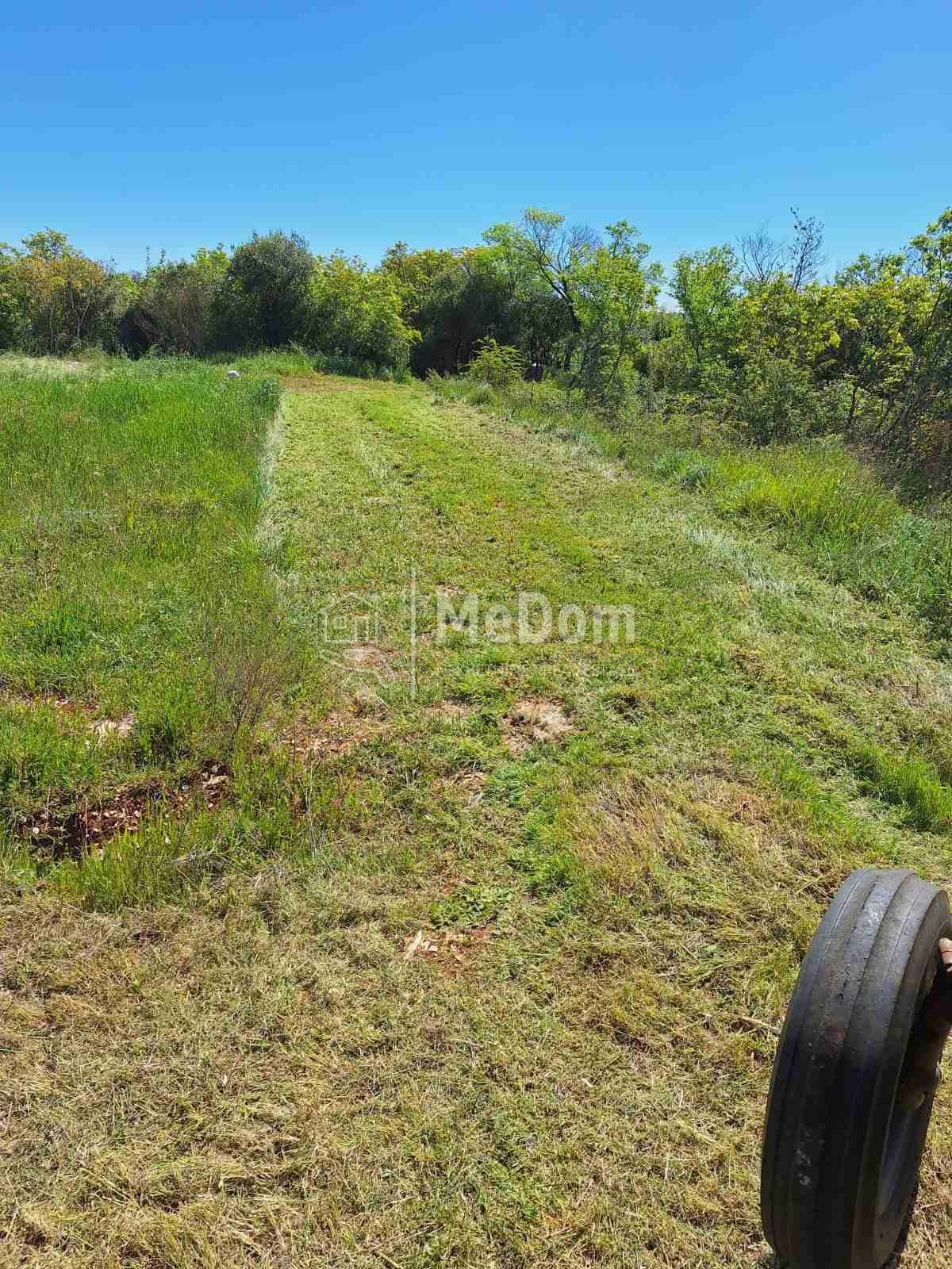 Terreno Fažana, 2.423m2