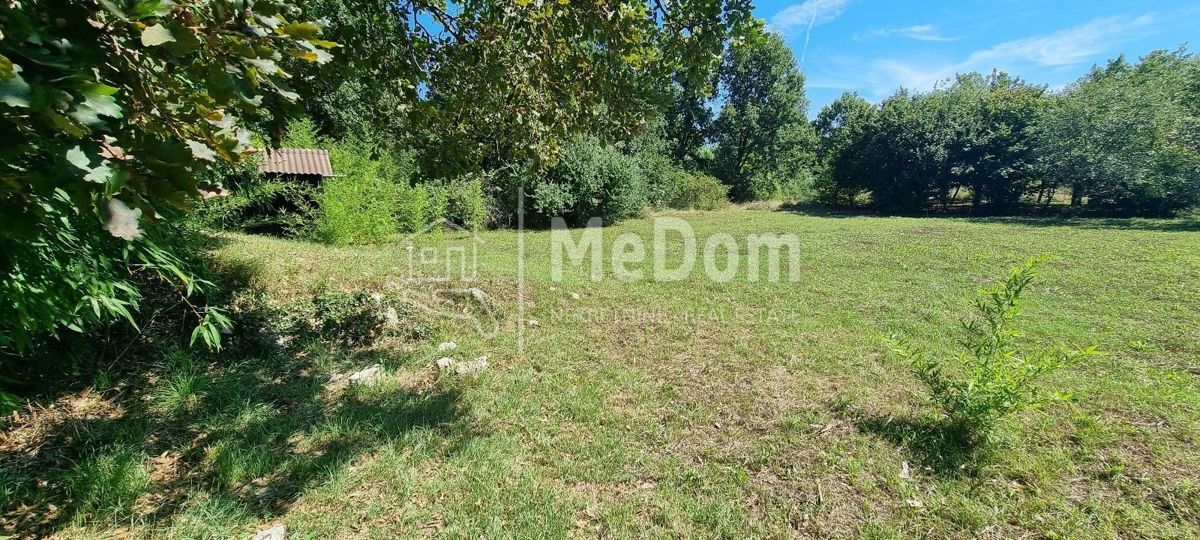 Terreno Pješčana Uvala, Medulin, 1.090m2