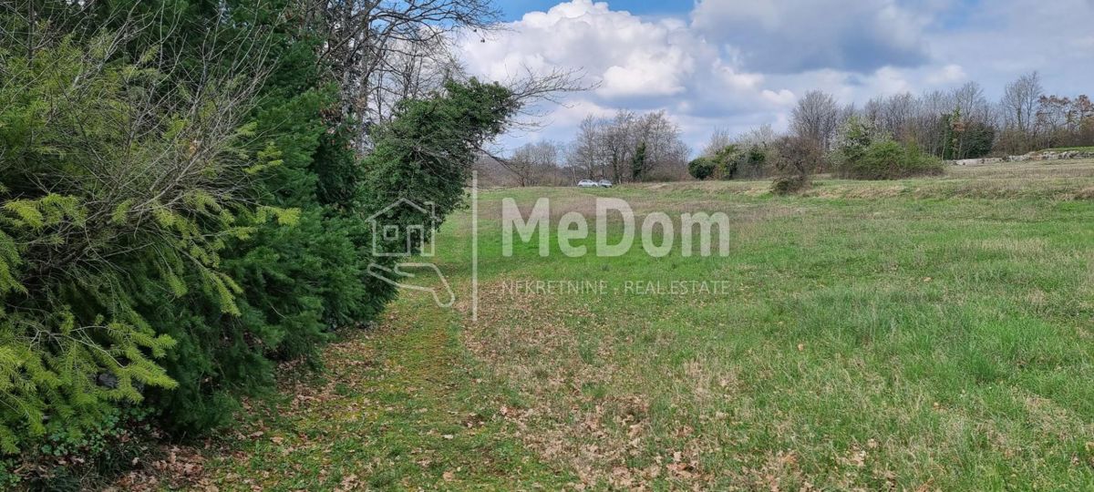 Terreno Bazgalji, Gračišće, 7.327m2