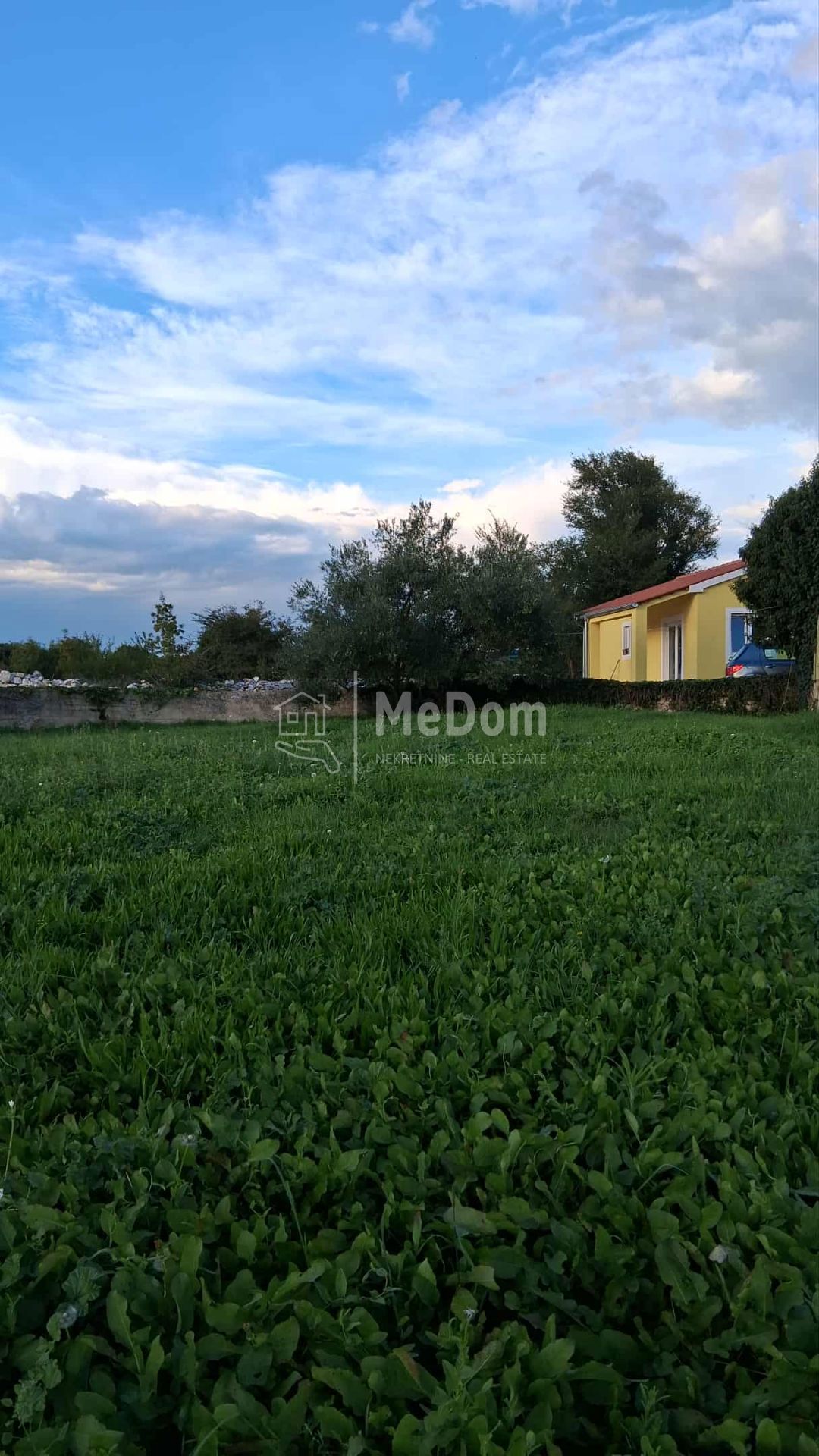 Terreno Čabrunići, Svetvinčenat, 351m2