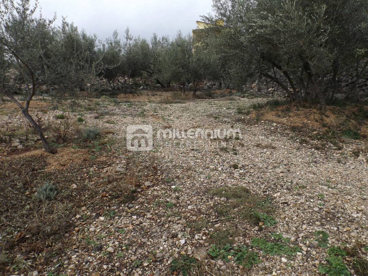 Terreno Krk, 2.334m2