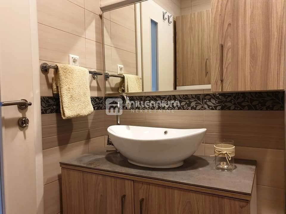 Casa Ravna Gora, 360m2